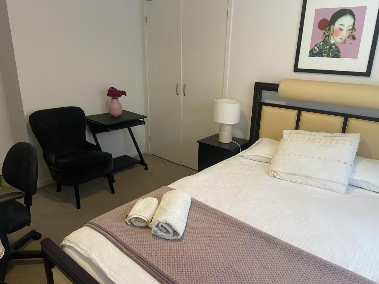 Melbourne Lakes Warm House Extérieur photo