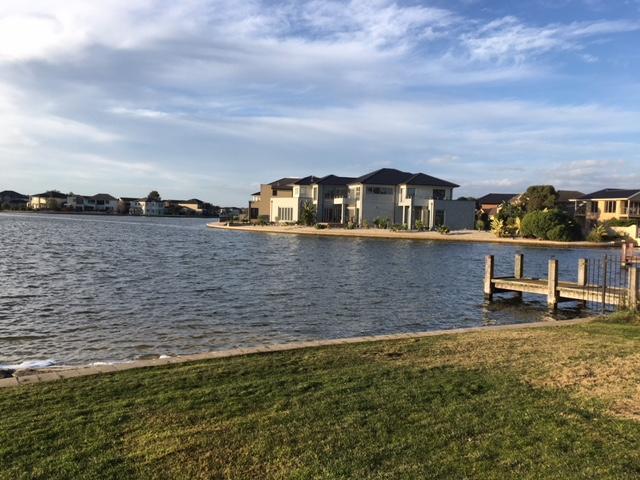 Melbourne Lakes Warm House Extérieur photo
